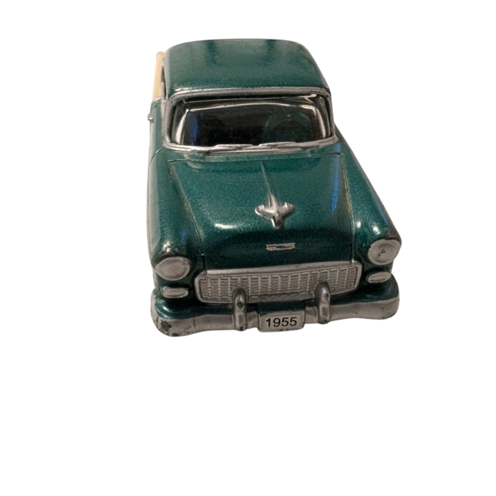 VINTAGE 1955 Matchbox Car Chevrolet Bel-Air Collectable Chevy 2-Tone Toy